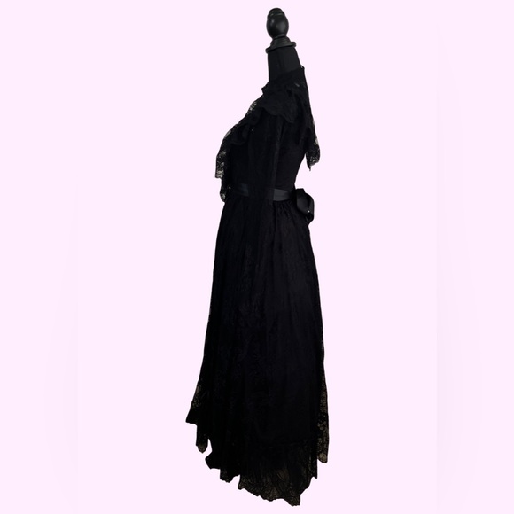 WIDOW NightFall Descent Victorian Vintage Style Sheer Lace Maxi Dress - Picture 3 of 6